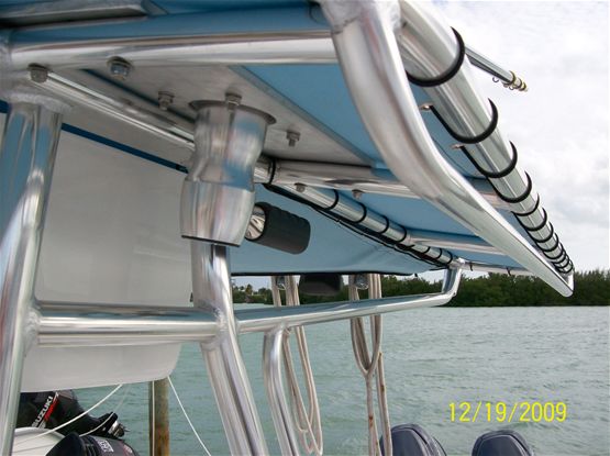 2010  25ft SeaChaser CC Boat Rental